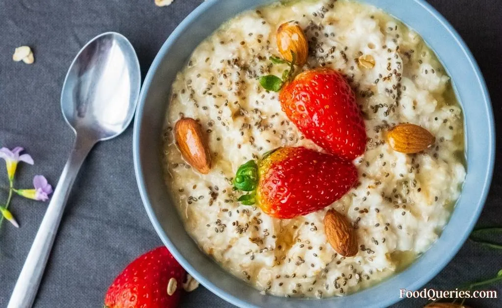 oats with strawberry